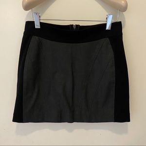 Bebe Mini Skirt sz 0